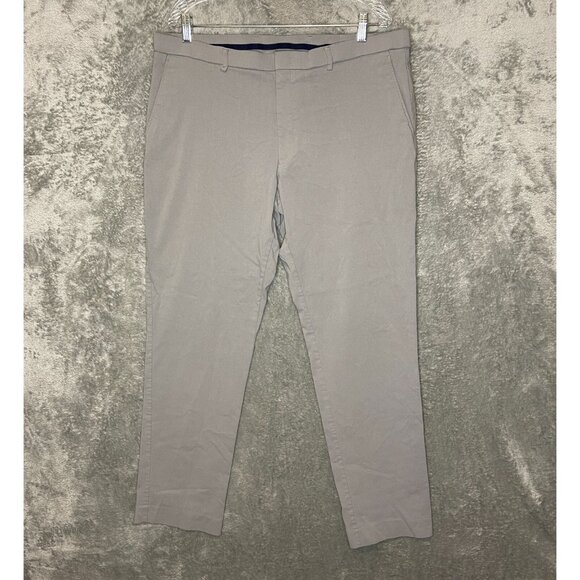Tommy Hilfiger Men Classic Preppy Travel Tech Slim Straight Chino Pants 38x32* - Picture 1 of 10